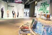 SHIBUYA TSUTAYA1階SIPS Aの様子。