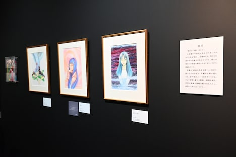 「伊藤潤二展 誘惑」展示の様子。