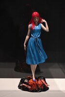 「富江」の新作フィギュア。(c)伊藤潤二 制作：藤本圭紀