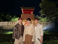 左からJO1の金城碧海、河野純喜、與那城奨。（提供：NHK）