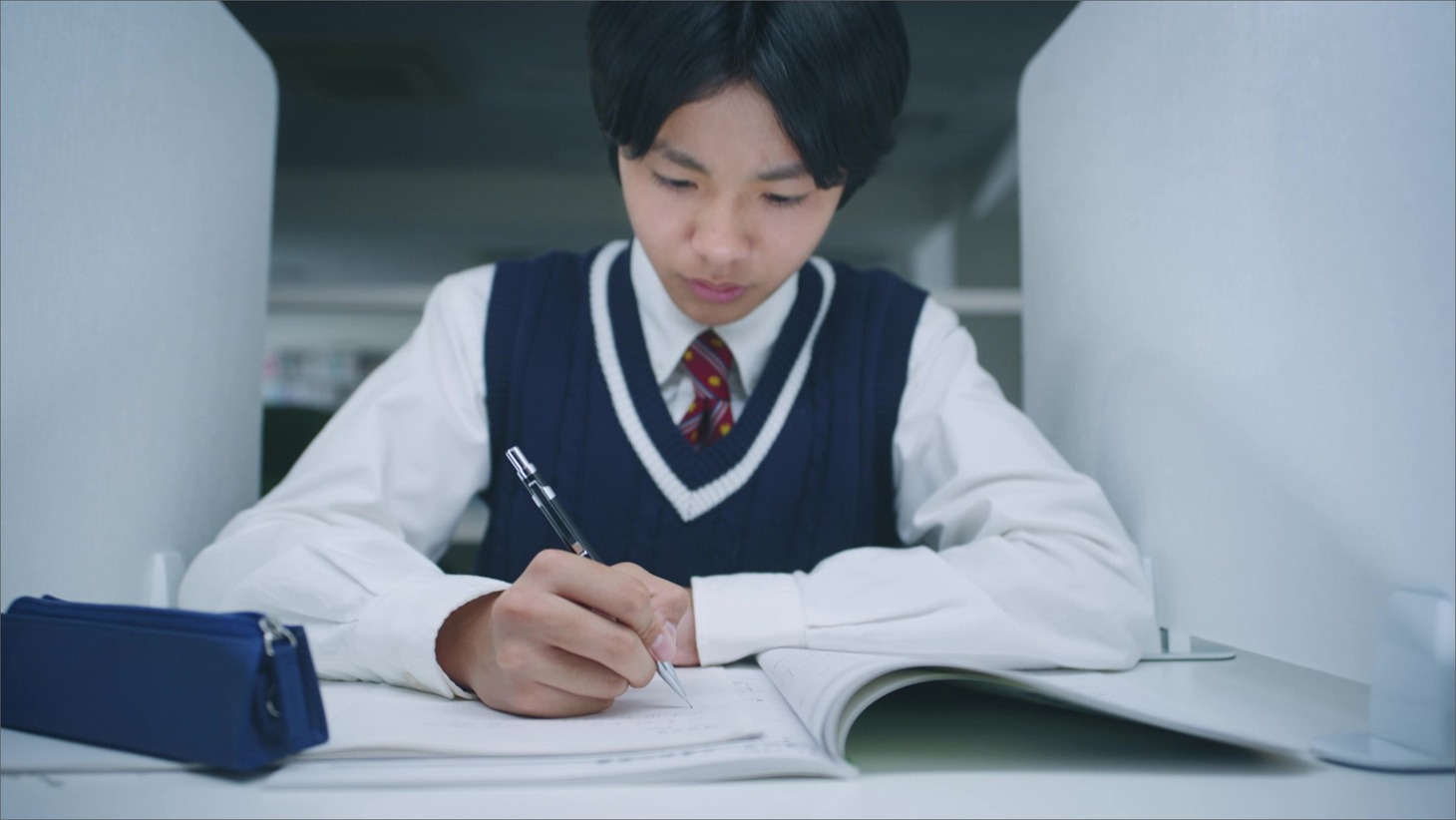 「どんなことだって“やってみる”から始まるんだ」編より。