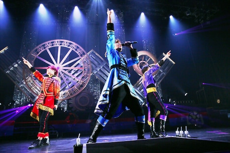 WITH。左から三鷹アサヒ役の小林竜之、夢川ショウゴ役の山下誠一郎、高瀬コヨイ役の土田玲央。