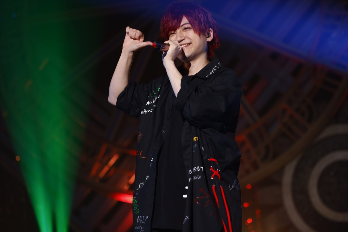 三鷹アサヒ役の小林竜之。