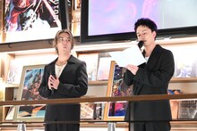 上田バロンからのコメントを読み上げる日高竜太。SNSやライブツアーまで見たという上田のコメントに砂田将宏は驚きの表情。