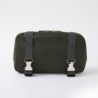 「スコープドッグ モデル バックパック 装甲騎兵ボトムズ」のフロントポーチ。