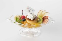 「フルーツ盛りだくさんのバスケット」(c)高屋奈月/白泉社