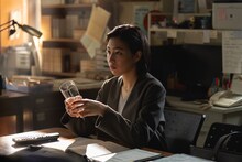 ドラマ「七夕の国」より、木竜麻生演じる江見早百合。