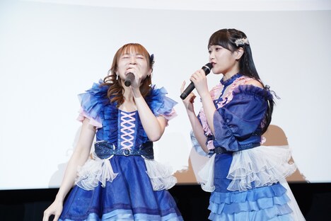 「もっと大きな声で」と詰め寄られる若井友希。