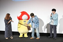 左から白石涼子、イソベやん、入野自由、内山昂輝。