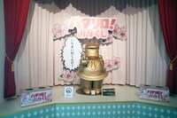 黄金のパタリロ像