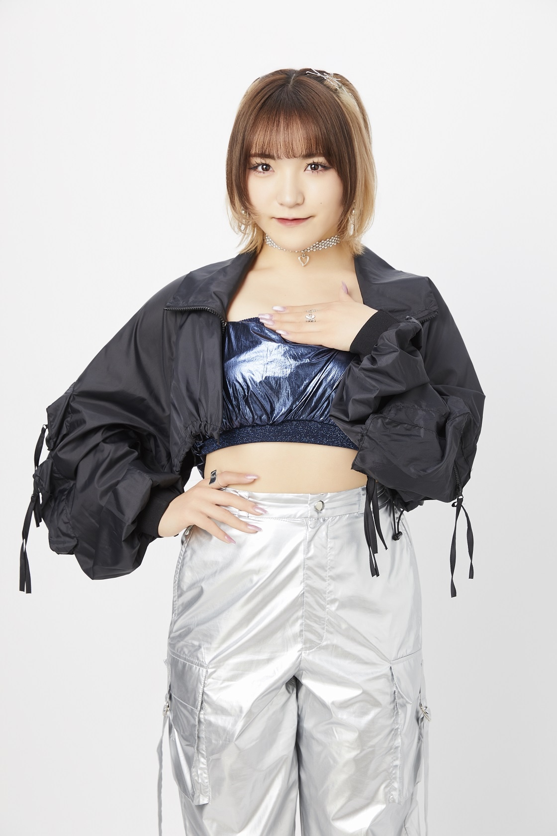 清野桃々姫