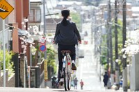 映画「先生の白い嘘」冒頭映像より。 (c)2024「先生の白い嘘」製作委員会　(c)鳥飼茜／講談社