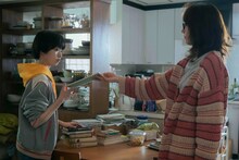 映画「違国日記」より。 (c)2024 ヤマシタトモコ・祥伝社／「違国日記」製作委員会