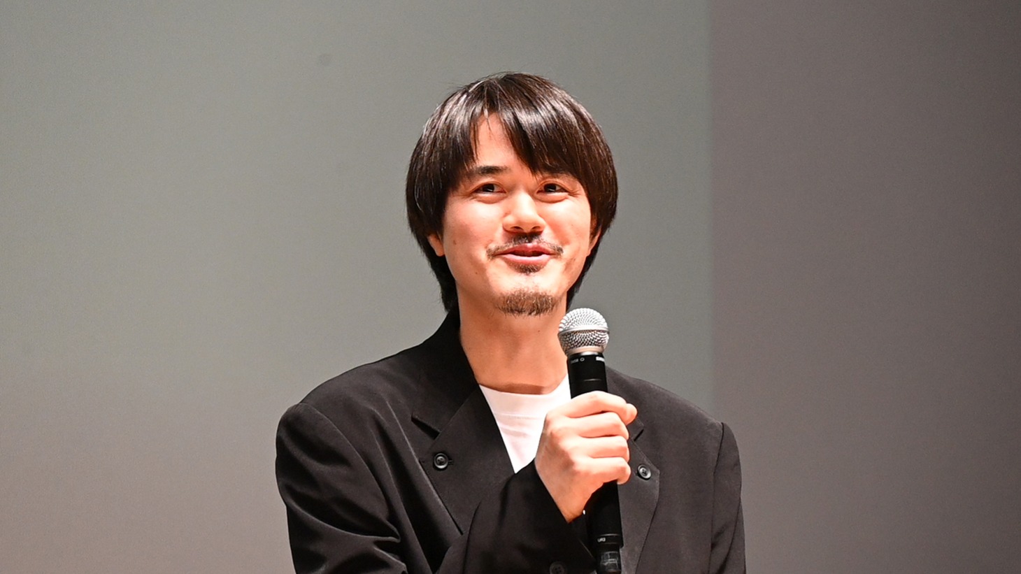 押山清高監督