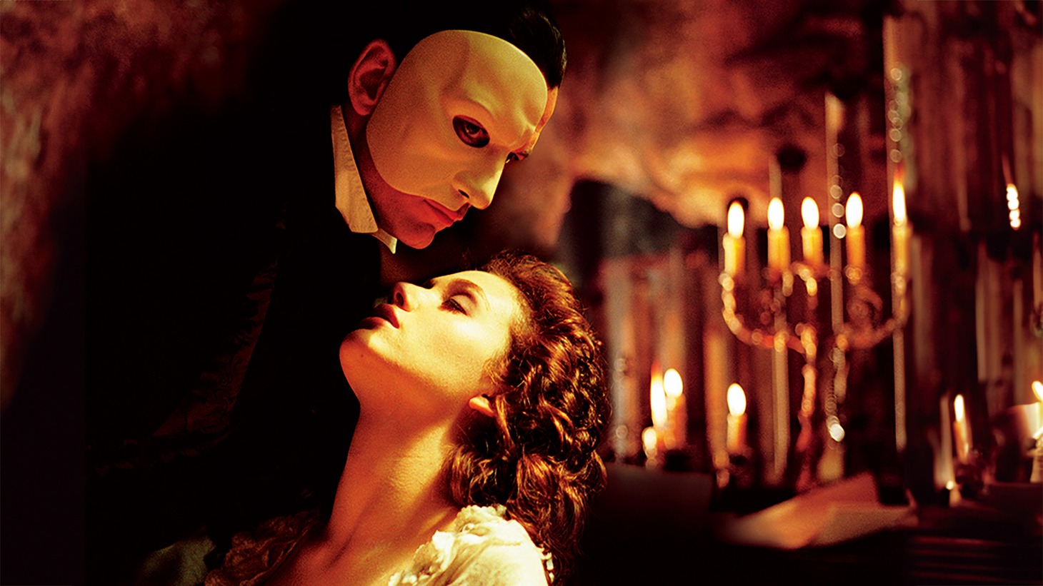 「オペラ座の怪人」 (c)2004 The Scion Films Phantom Production Partnership