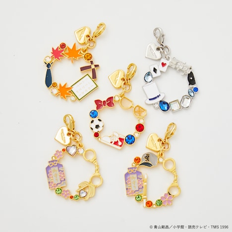 5種類のチャーム。