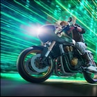 ヤマハ&ホンダが協力、バイクアクションSFアニメ「Tokyo Override」Netflixで配信