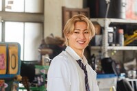 映画「恋を知らない僕たちは」より、猪狩蒼弥（HiHi Jets）演じる瀬波太一。