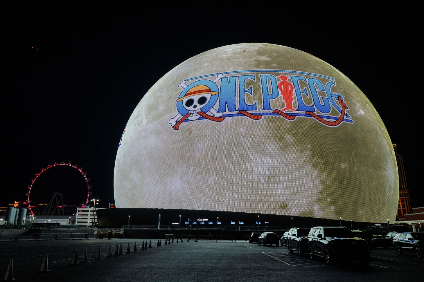 Sphereの外壁ビジョンでの上映の様子。