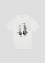 「春の嵐とモンスター」のTシャツ。(c)ミユキ蜜蜂/白泉社