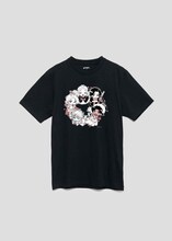 「紅茶王子」のTシャツ。(c)山田南平/白泉社