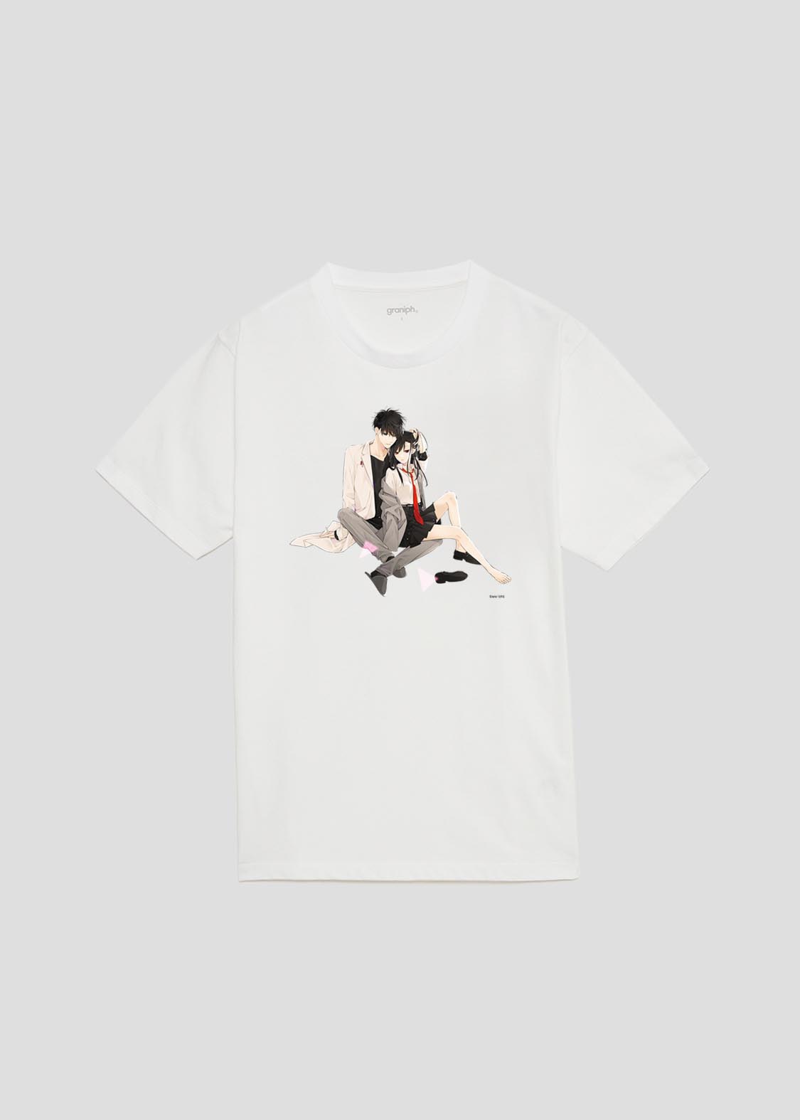 「墜落JKと廃人教師」のTシャツ。(c)sora/白泉社