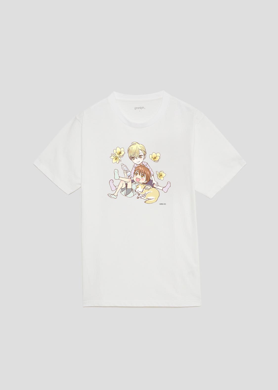 「Wジュリエット」のTシャツ。(c)絵夢羅/白泉社