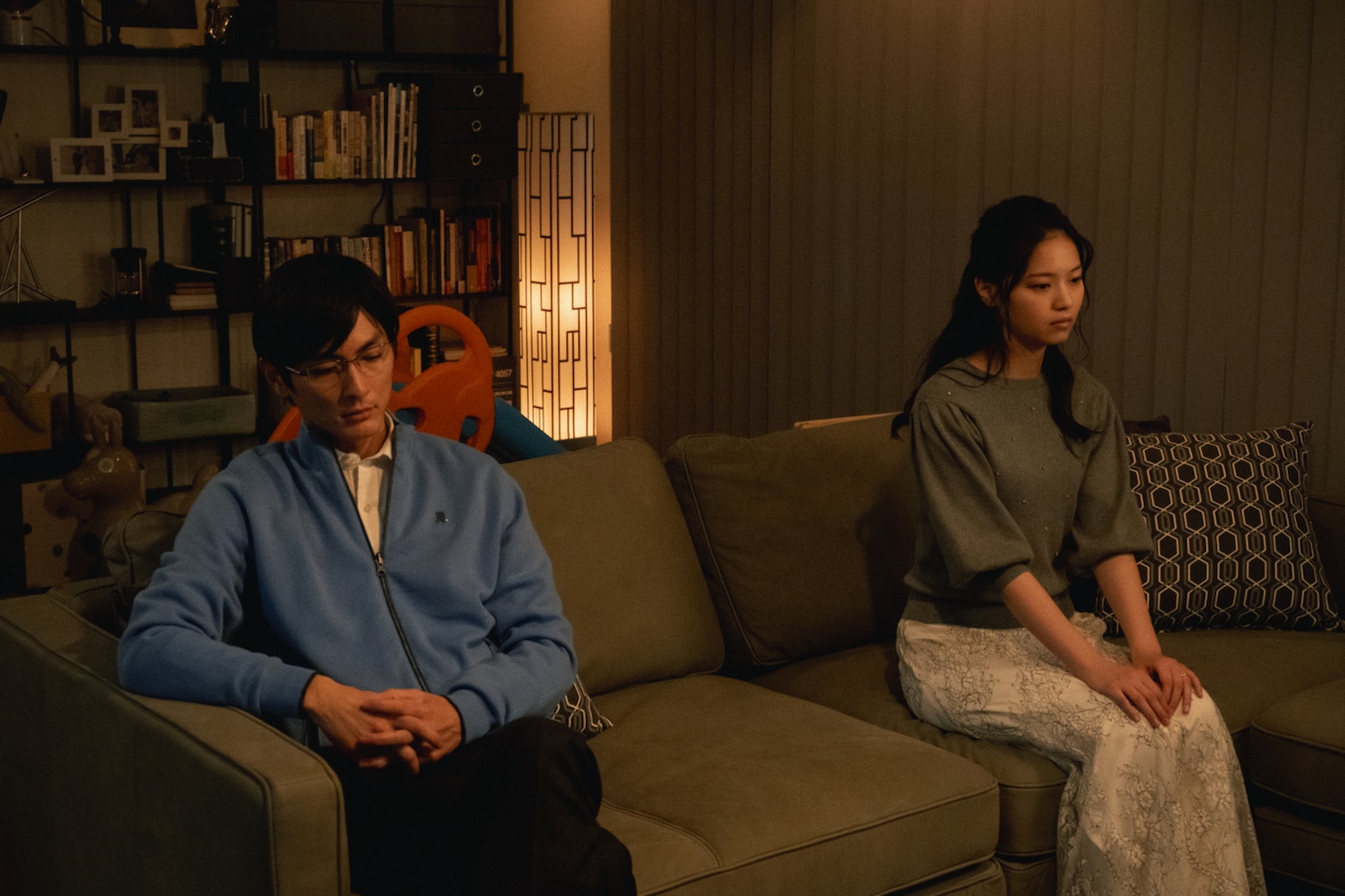 ドラマ「1122 いいふうふ」第4話の場面写真。