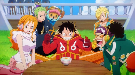 コラボCM「進化するメシ篇」より。