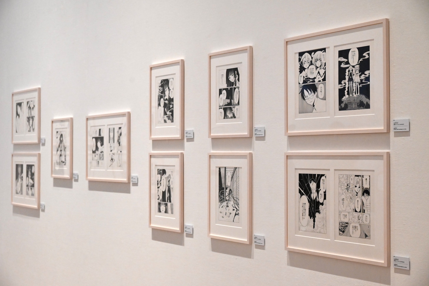 「CLAMP展」より「PHRASE」のエリア。