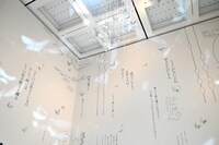 「CLAMP展」より「PHRASE」のエリア。