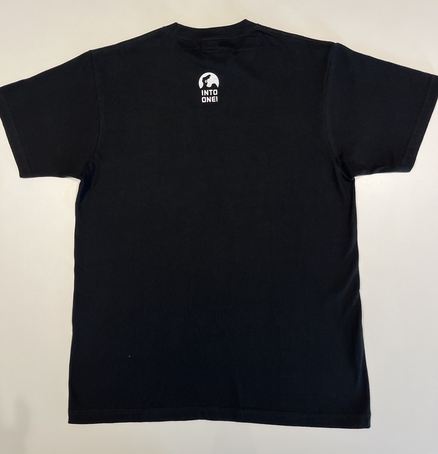 マジンガーZと忍者ハットリくんが共演したチャリティーTシャツ。