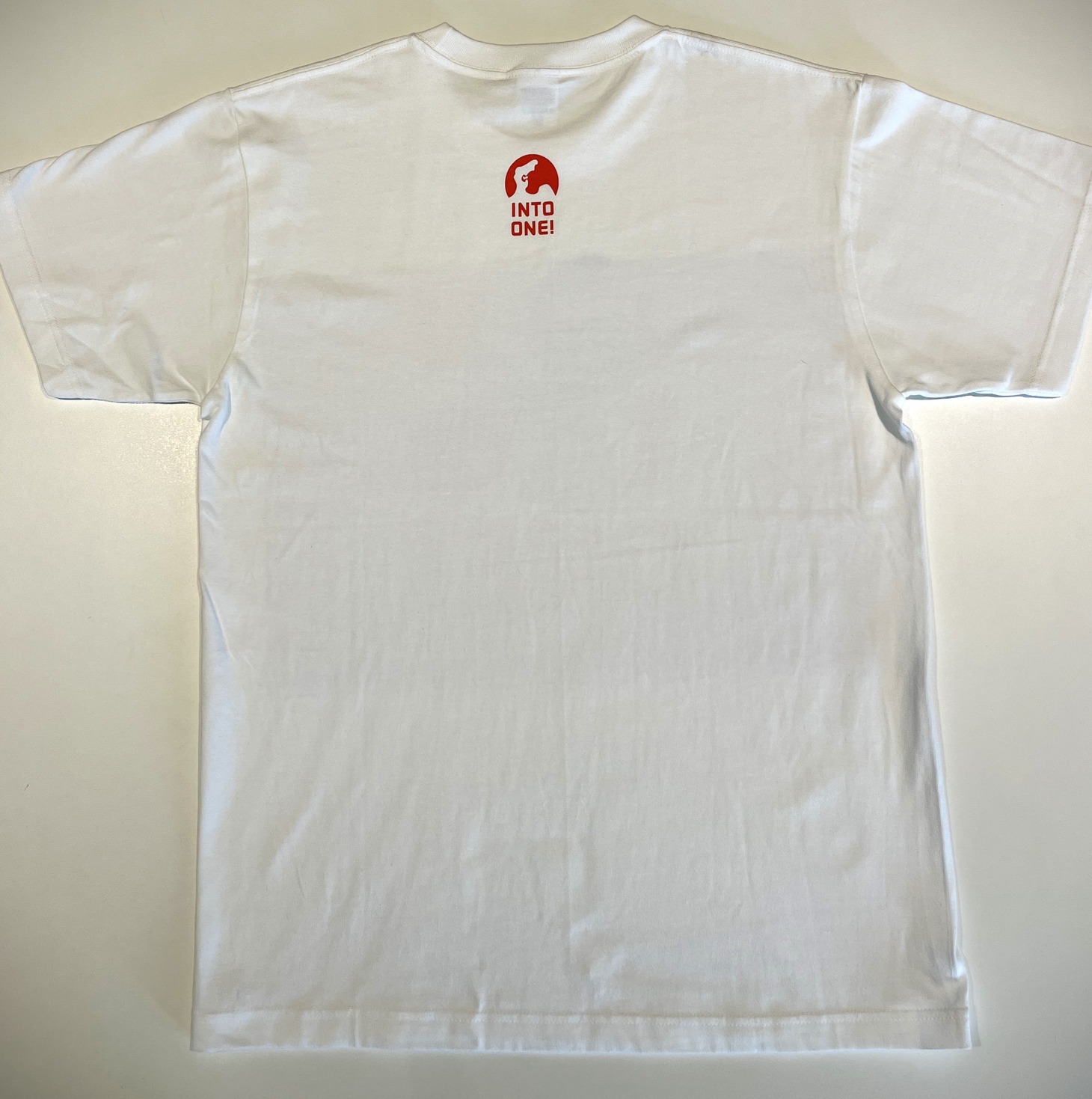 マジンガーZと忍者ハットリくんが共演したチャリティーTシャツ。