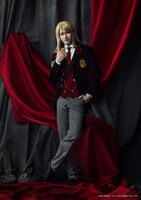 神里優希扮するエドガー・レドモンド。