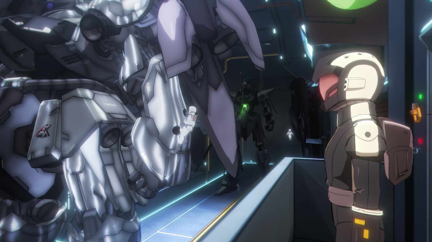 「機動戦士ガンダム：銀灰の幻影」予告映像より。