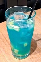 イリーティア・ルゥ・
ネビュリス9世をモチーフにしたドリンク。