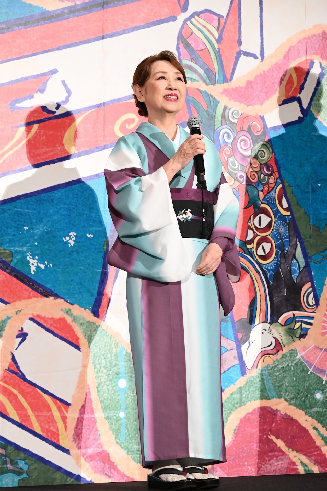 小山茉美