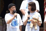左から山下敦弘監督、久野遥子監督。