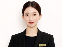 星南のぞみ扮する原田チーフ。