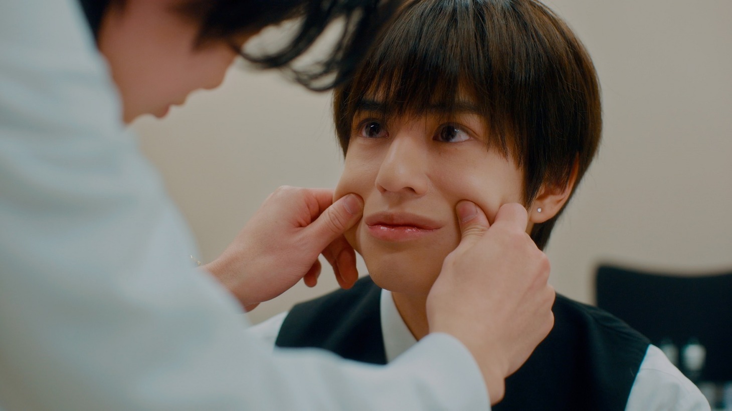 ドラマ「コスメティック・プレイラバー」予告編映像より。