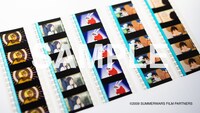 8月1日の初回上映回の入場者特典に用意された「コマフィルム」。