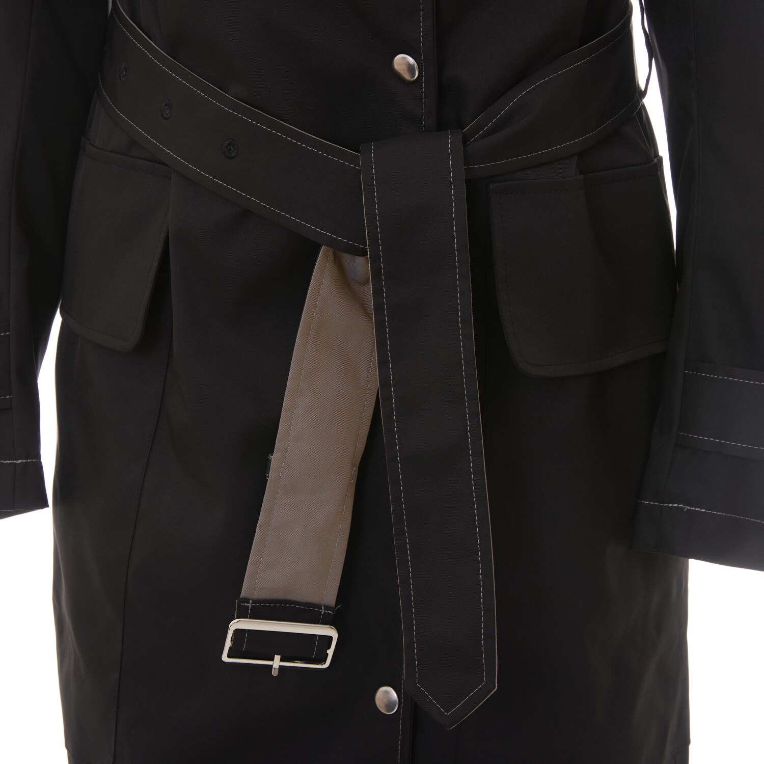 D.Gray-man」黒の教団の教団服をモチーフにしたコート、2WAYバッグ
