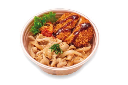 キャンペーン対象商品の「チキンかつ付 ねぎ塩豚カルビ丼」。