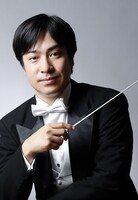 指揮の井田勝大。