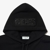 日本限定数量販売「ONE PIECE 扉絵プリント フーディー」