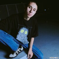 「カイマン Tシャツ」