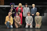 「ステージ『エロイカより愛をこめて』Revival+」囲みの様子。（写真：鏡田伸幸）