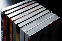 「チ。 ―地球の運動について― 豪華版」各巻の上部。