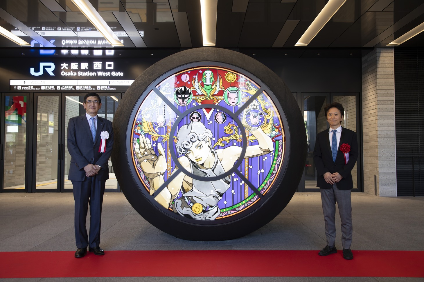 左から長谷川一明氏、荒木飛呂彦。