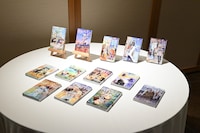 「葬送のフリーレン」の単行本。